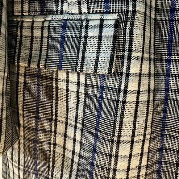 Classy Nine West Plaid Blazer NWT with matching mini skirt (separate listing) - Picture 4 of 7